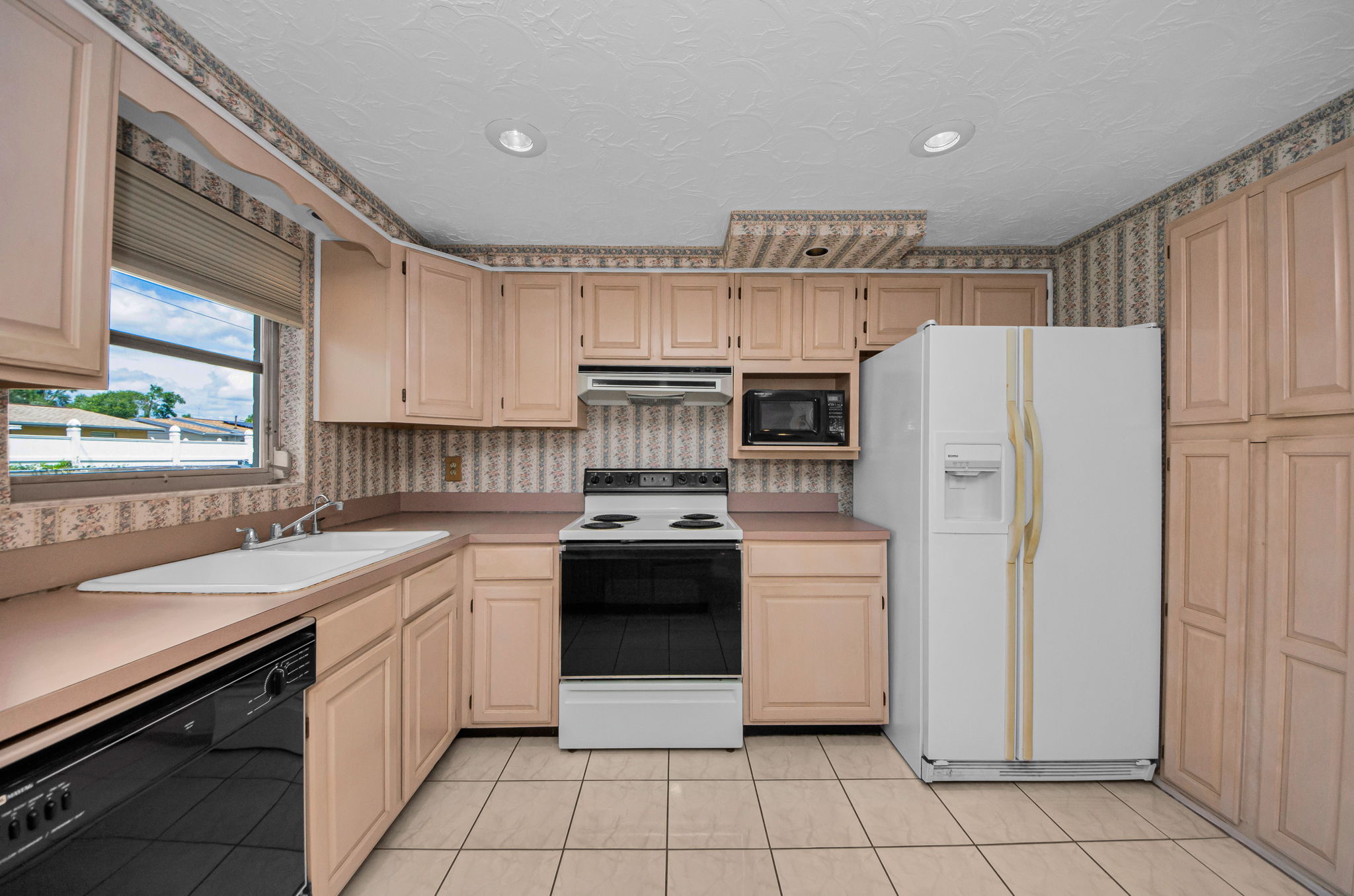 Kitchen 5