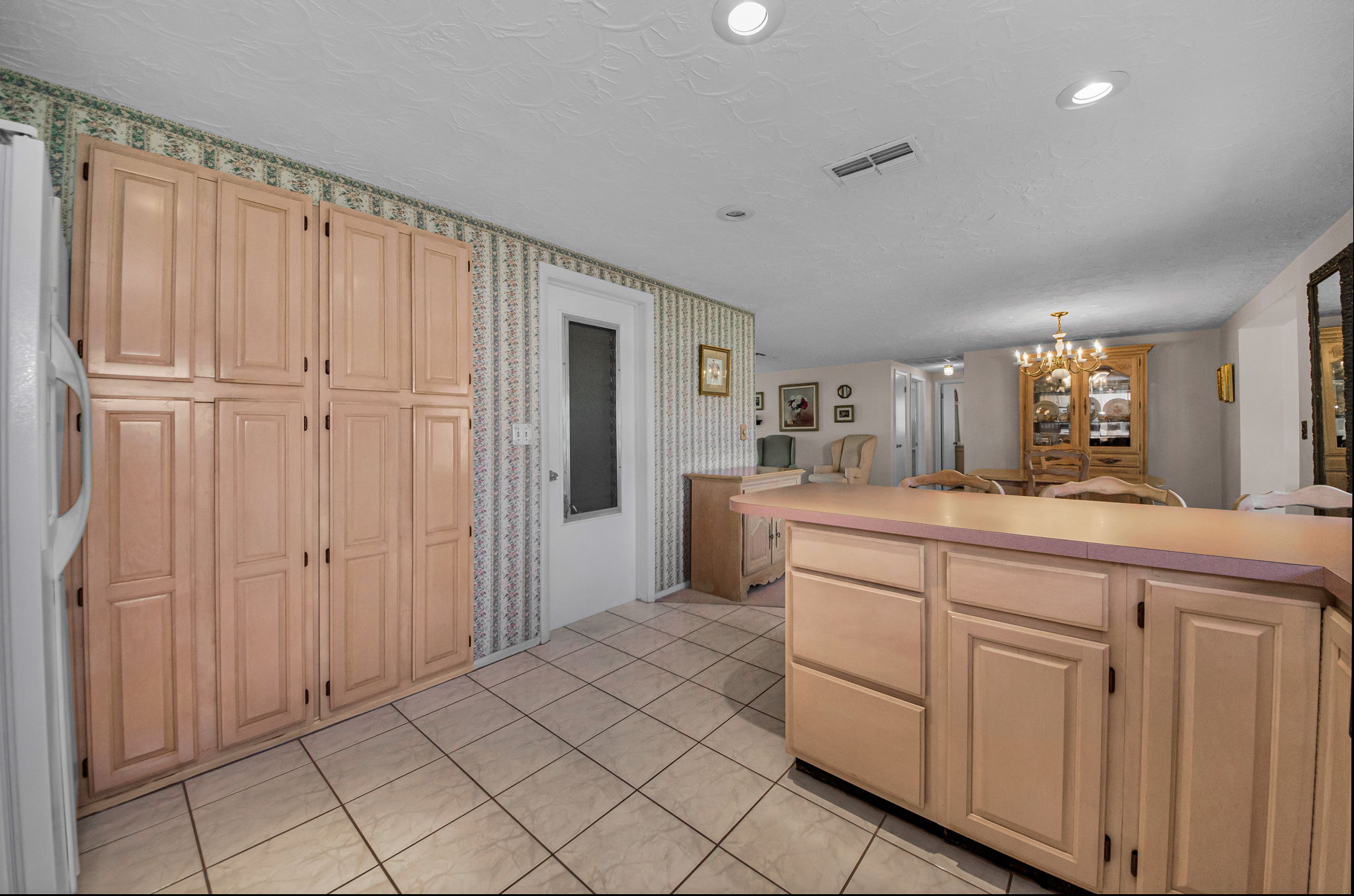 Kitchen 6