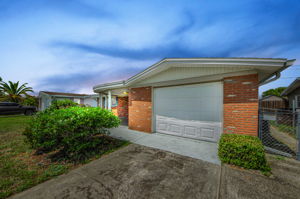 Front Exterior 4