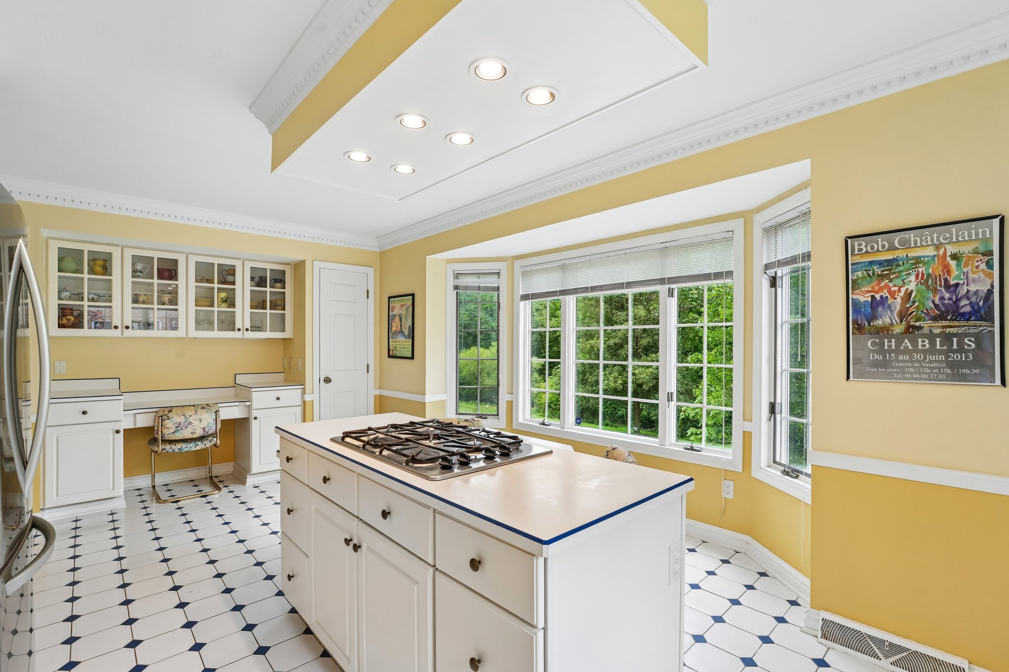 Huntington Ct-S0807-015.jpg