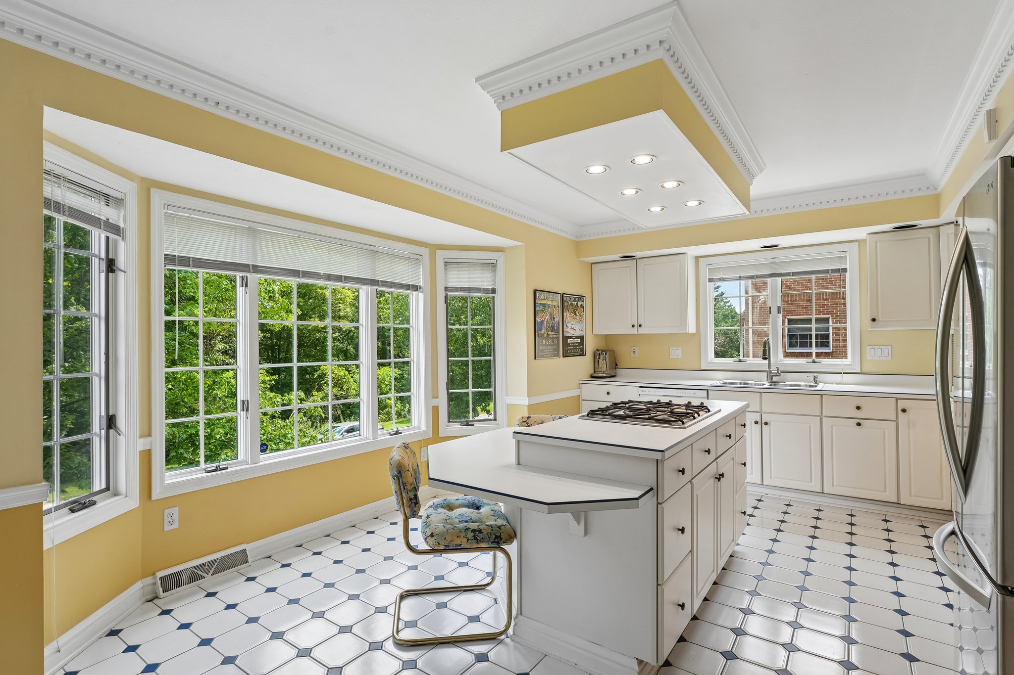 Huntington Ct-S0807-019.jpg
