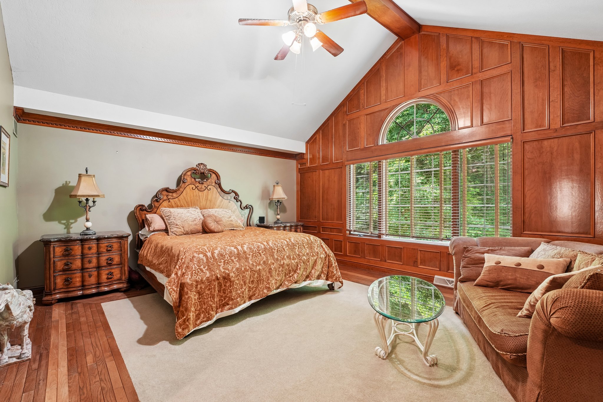Huntington Ct-S0807-029.jpg