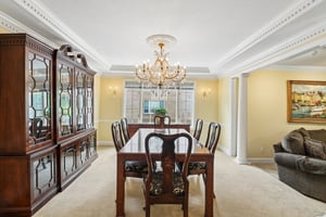 Huntington Ct-S0807-012.jpg