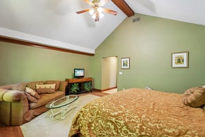 Huntington Ct-S0807-031.jpg