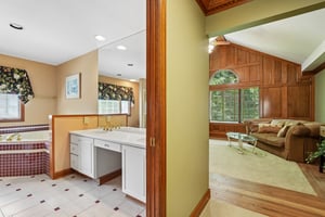 Huntington Ct-S0807-032.jpg