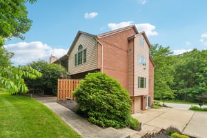 Huntington Ct-S0807-040.jpg