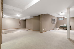  Photo 51