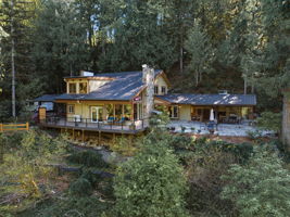  Photo 0
