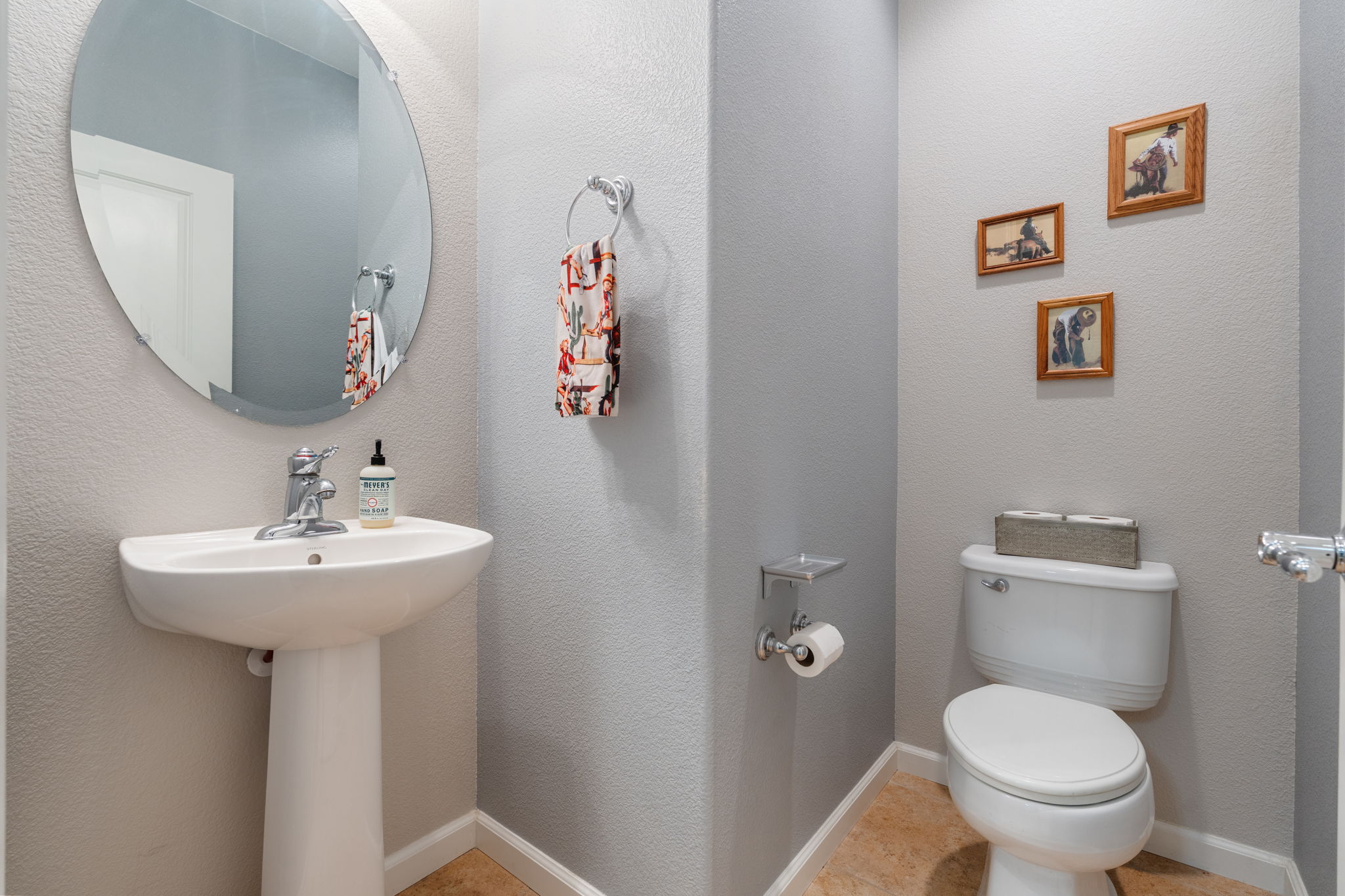 Half Bath (1st Floor)