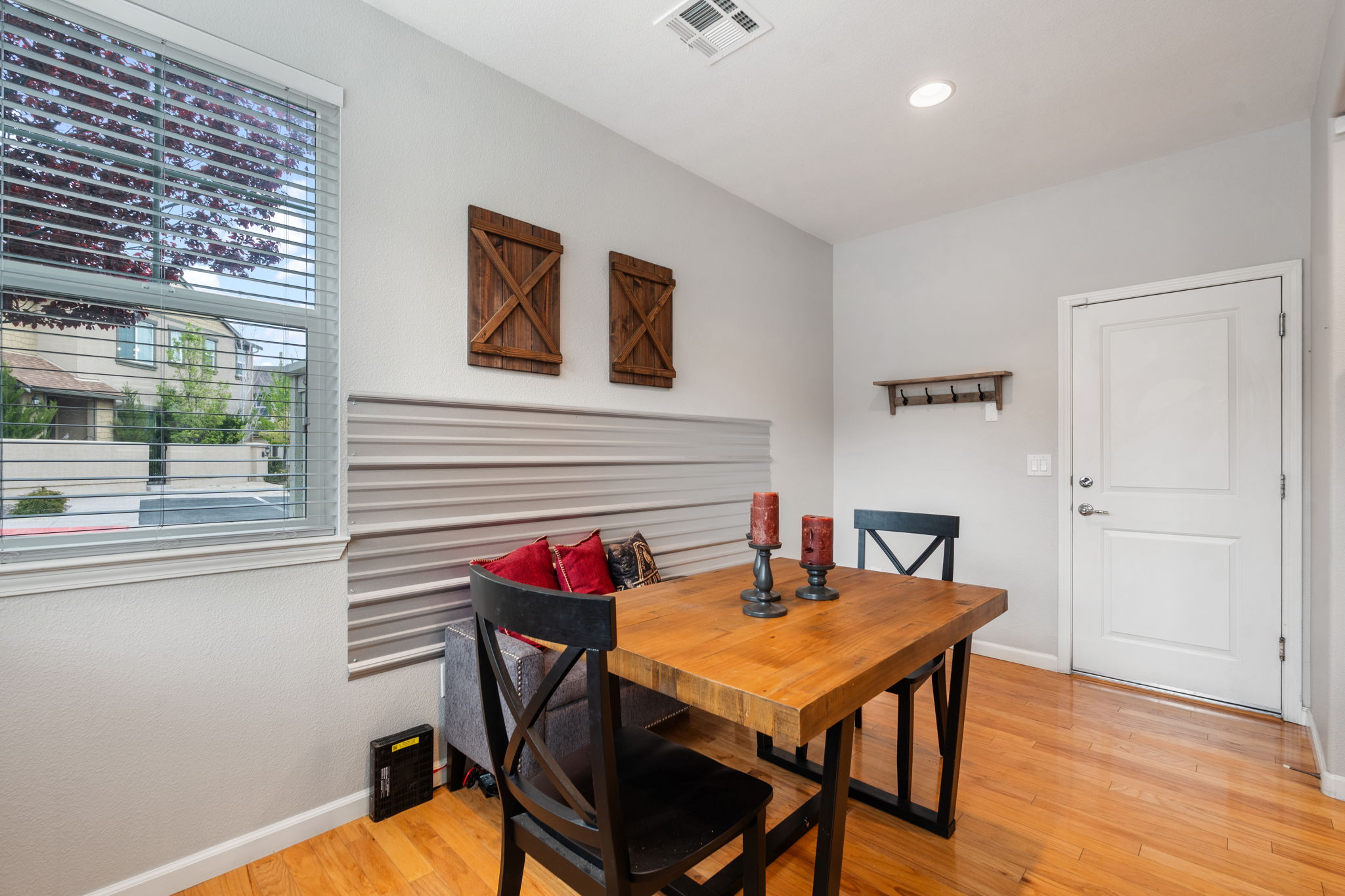 Breakfast Nook