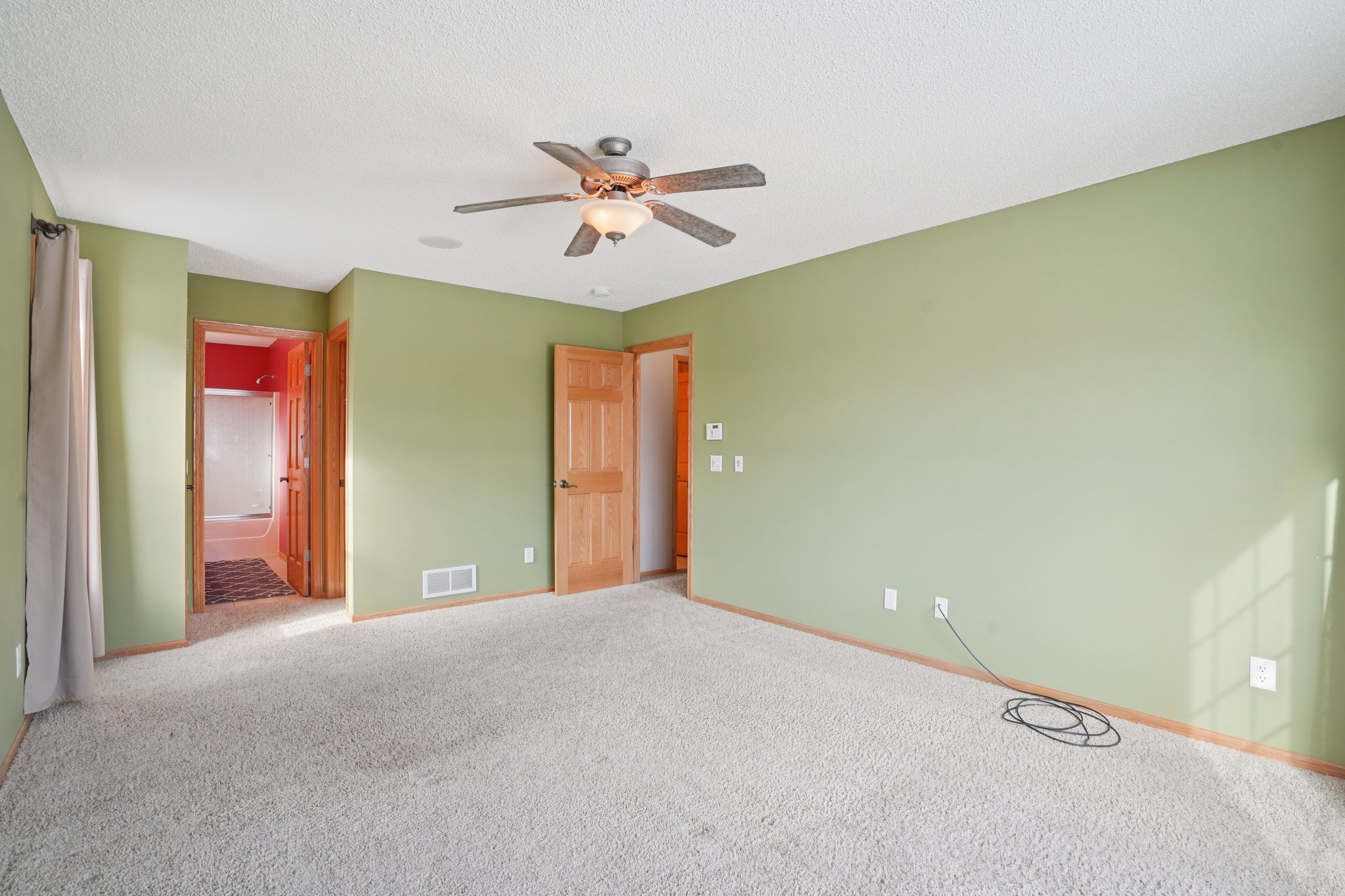 Hytrail Cir-S0302-030.jpg