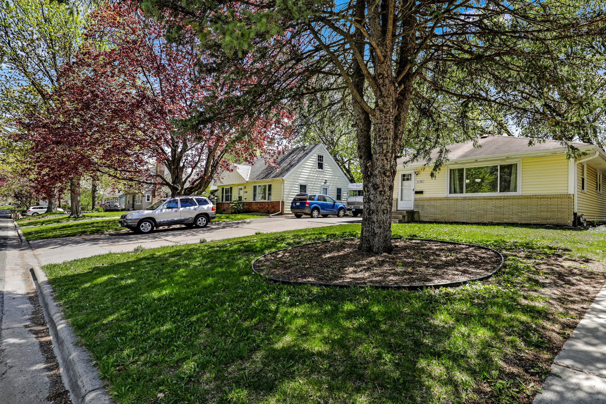 2138 Forest Dr, Minneapolis, MN 55421, US Photo 35