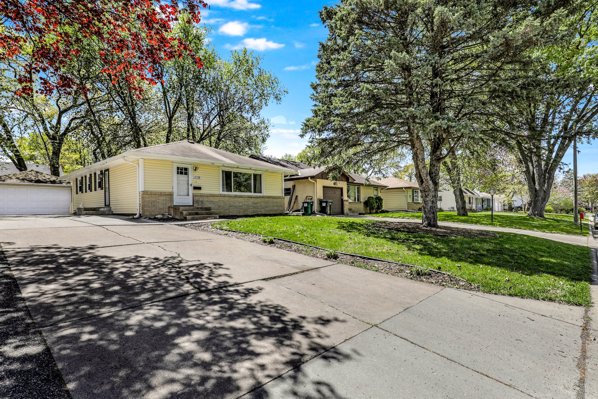 2138 Forest Dr, Minneapolis, MN 55421, US Photo 36