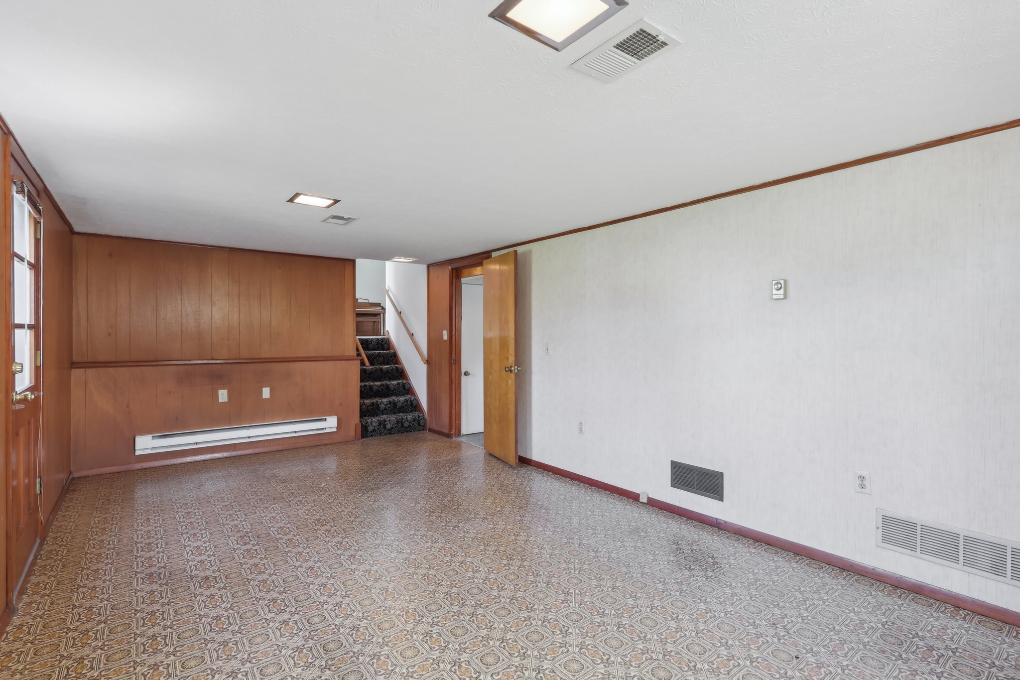 E 45th St-028.jpg