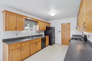 E 45th St-007.jpg