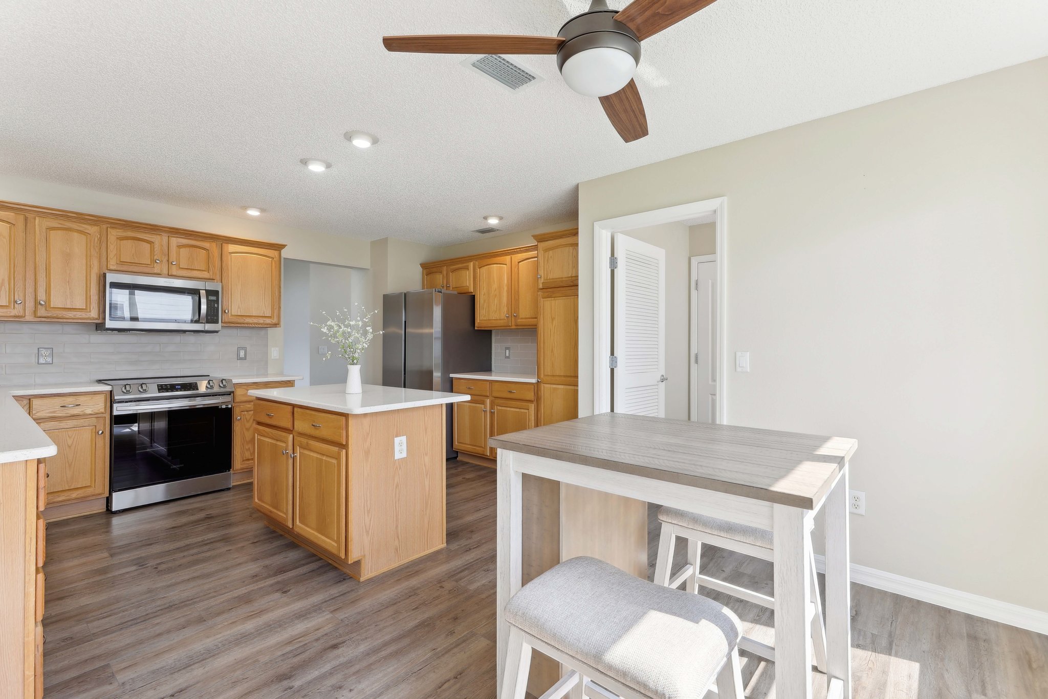 Kaylee Dr-2404-015.jpg