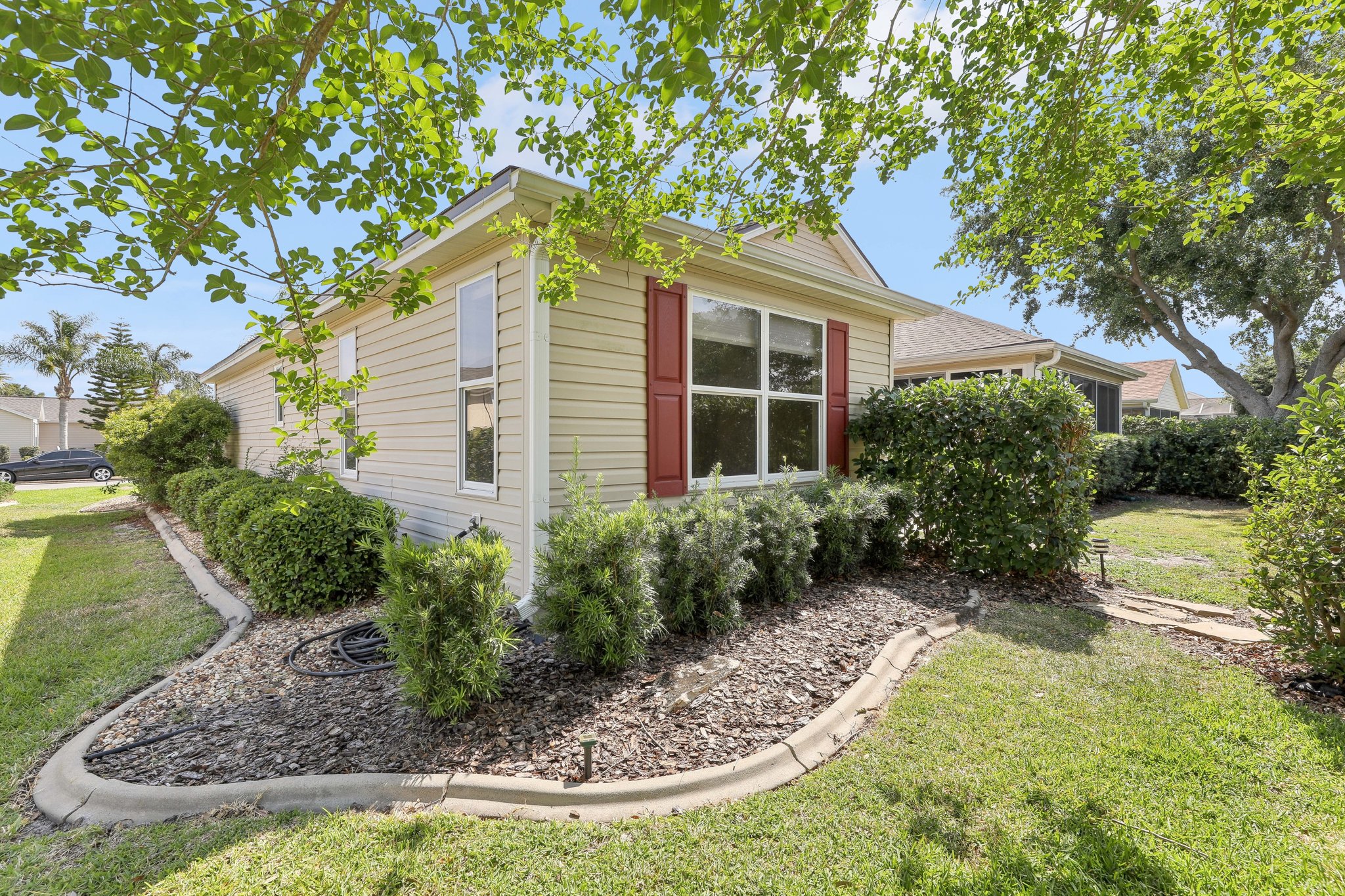 Kaylee Dr-2404-035.jpg