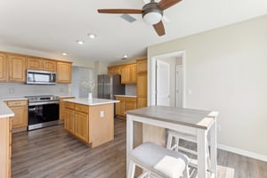 Kaylee Dr-2404-015.jpg