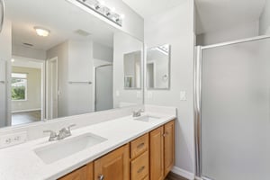 Kaylee Dr-2404-026.jpg