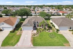 Kaylee Dr-2404-038.jpg