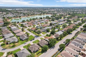 Kaylee Dr-2404-047.jpg