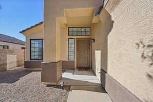 W Tracy Ln-S0212-005.jpg