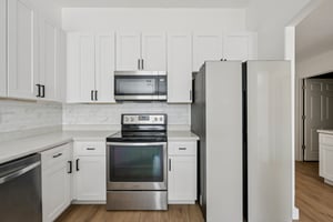 W Tracy Ln-S0212-022.jpg