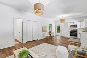 213A Kings Mountain St-S1607-008.jpg