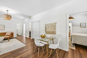 213A Kings Mountain St-S1607-011.jpg