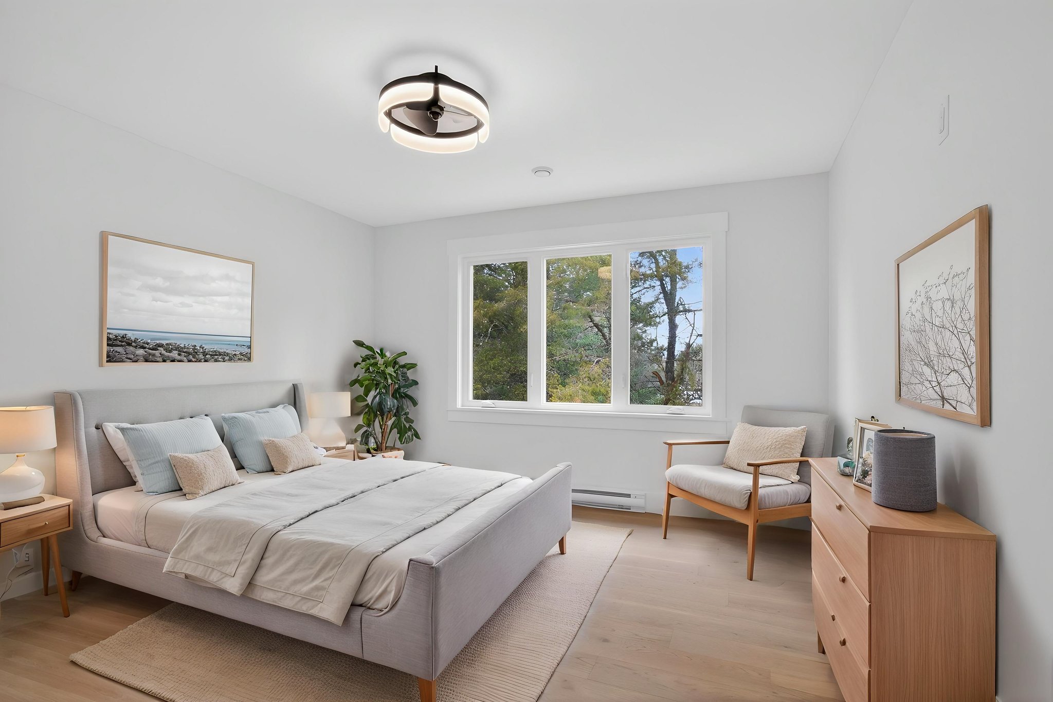 IMG_6574 virtually staged.jpeg