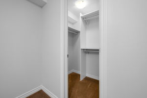  Photo 51