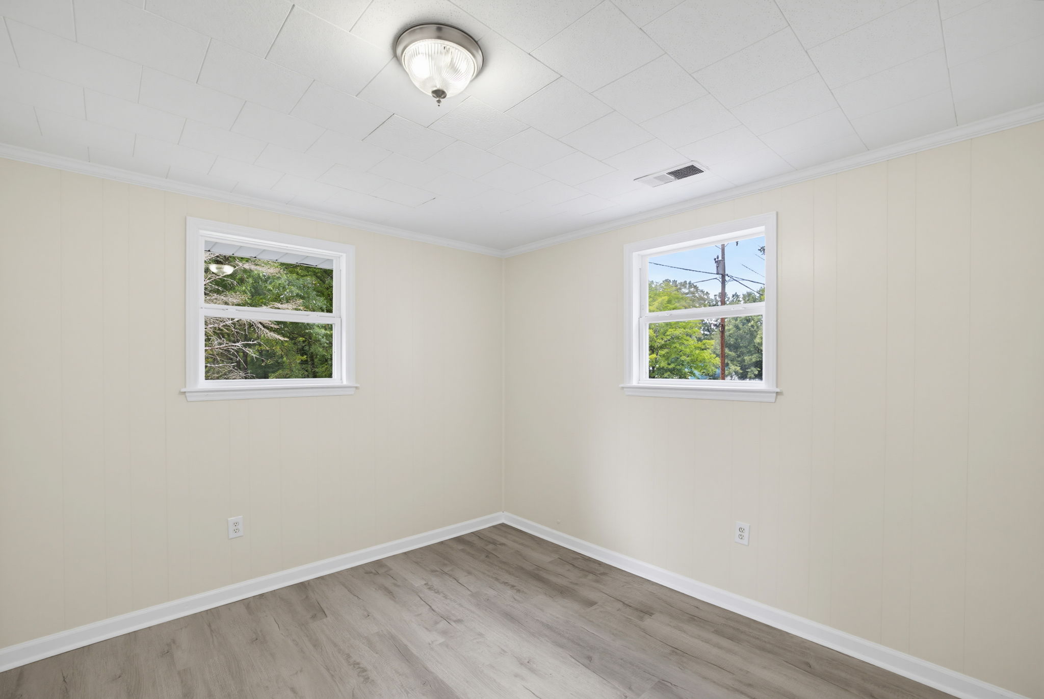 214 Cedar St-9