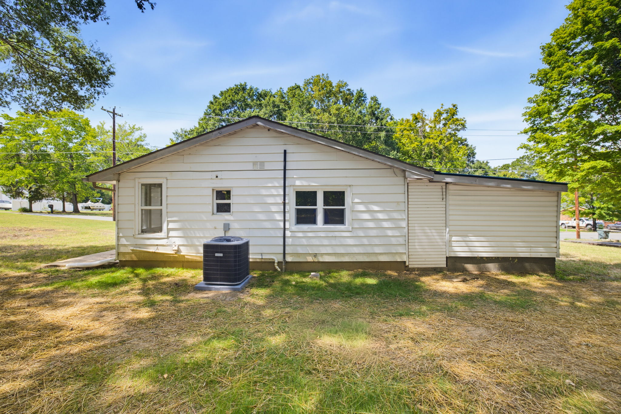 214 Cedar St-28