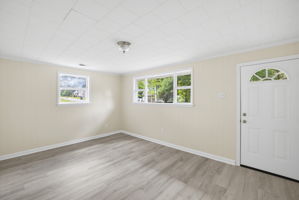 214 Cedar St-8