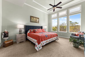 Primary bedroom w/ tray ceiling