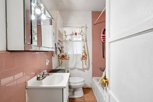E Tichenor St-S0708-016.jpg