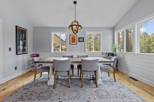 Guest house dining area