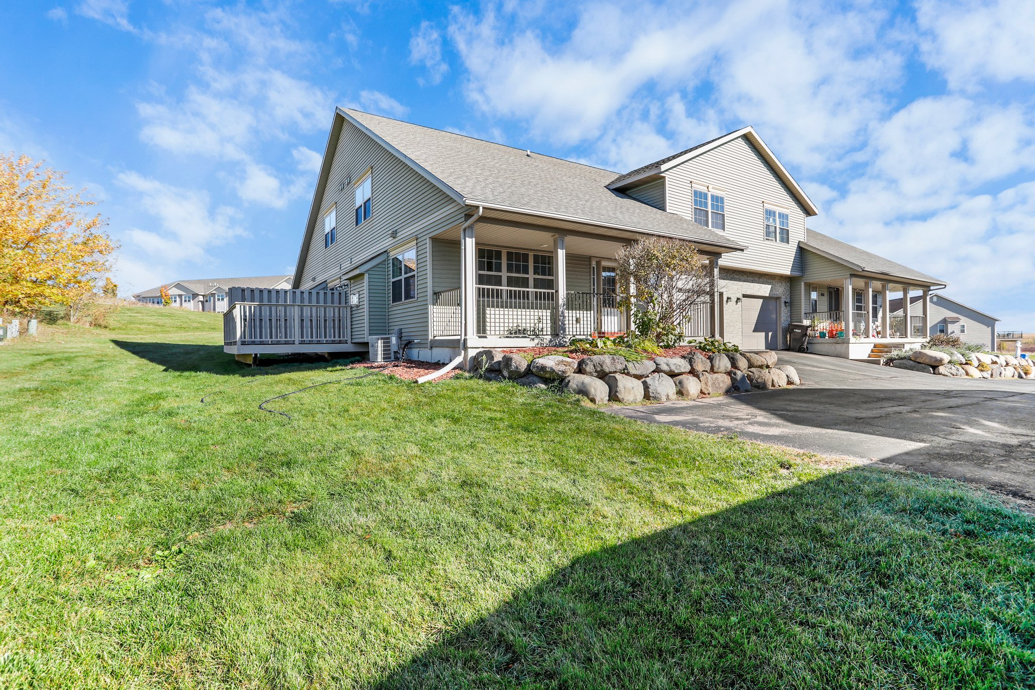 214 Hometown Ave, Fall River, WI 53932 Step Inside Media