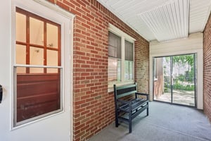 Kenwick Dr-S0206-038.jpg