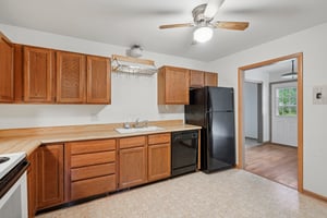Marinette Trl-S0609-018.jpg