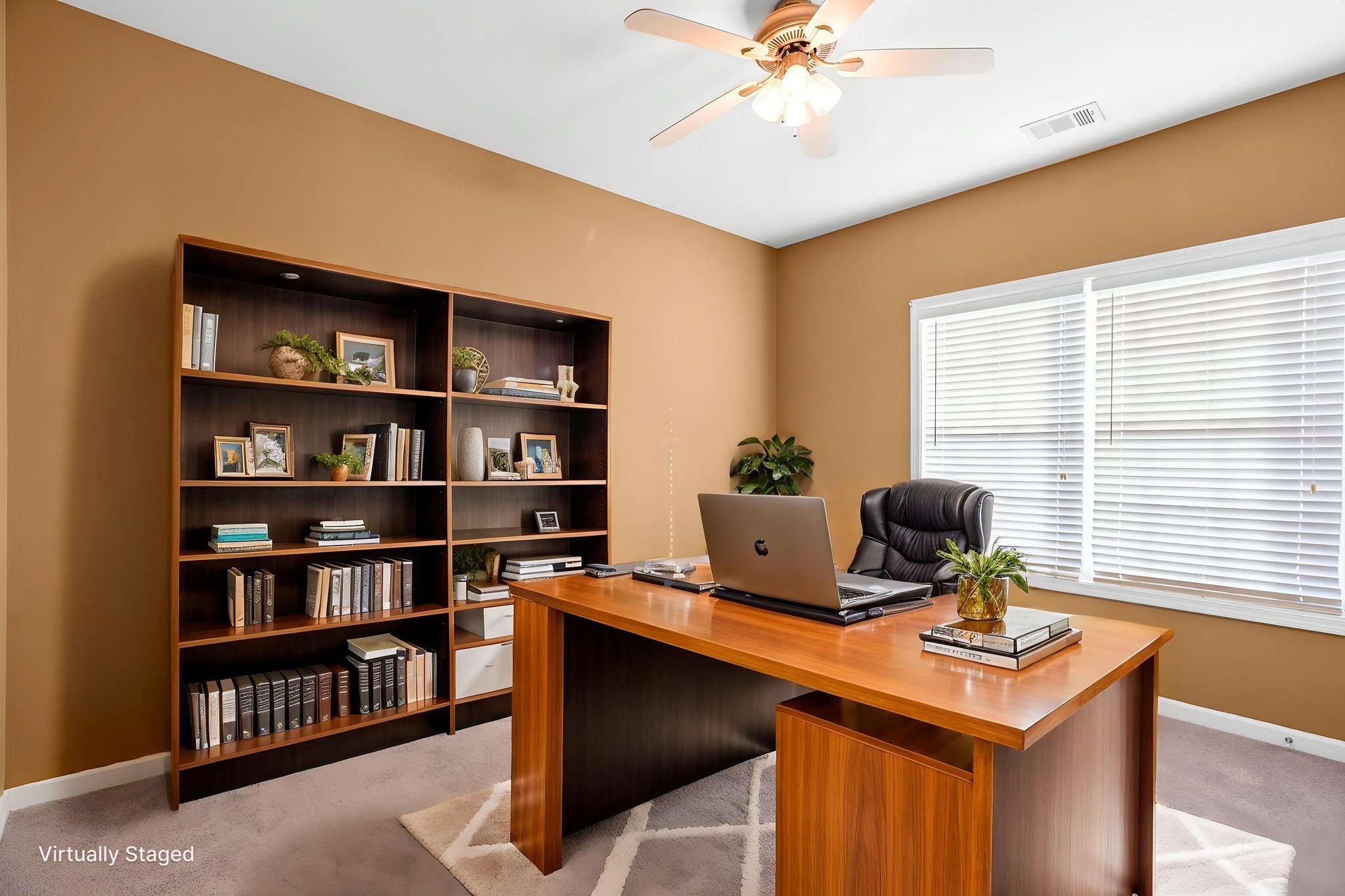 PLMG0626 virtually staged.jpeg