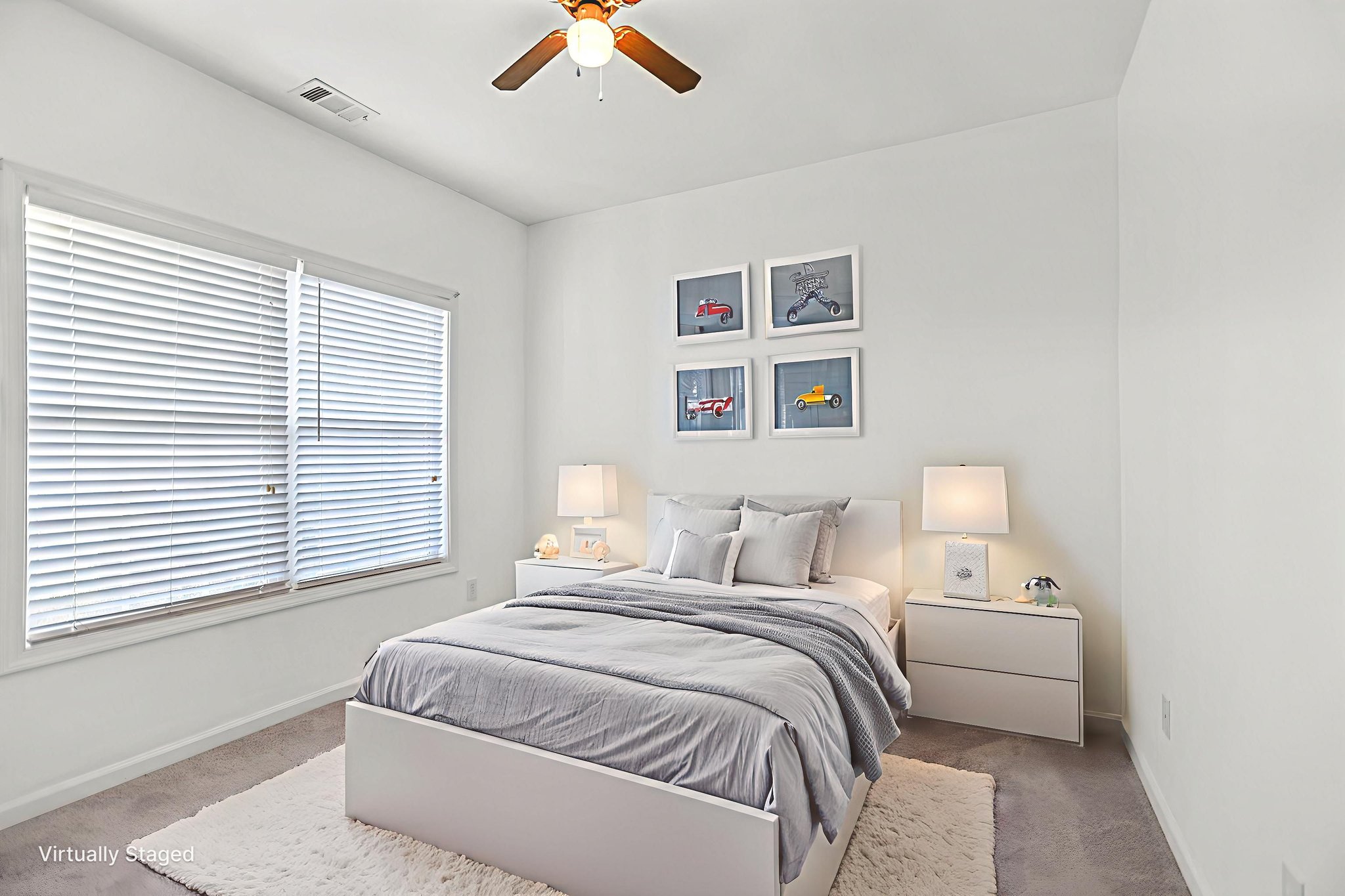 PLMG0620 virtually staged.jpeg