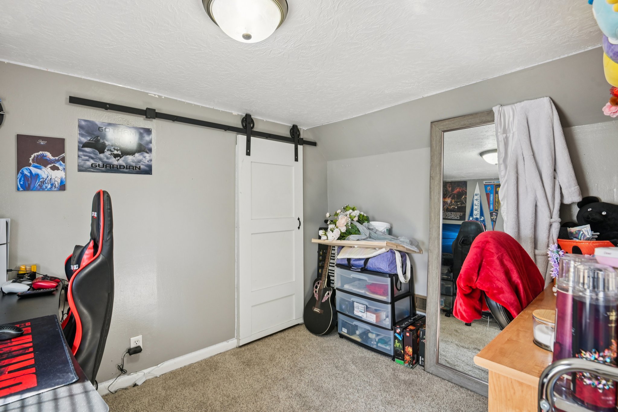 N Vine St-S1902-037.jpg