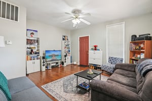 N Vine St-S1902-015.jpg