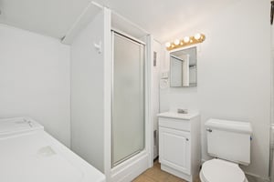 N Vine St-S1902-024.jpg