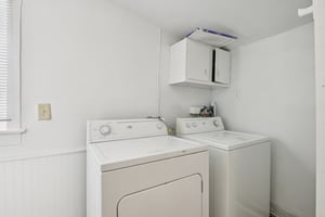 N Vine St-S1902-025.jpg