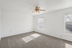 N Vine St-S1902-030.jpg