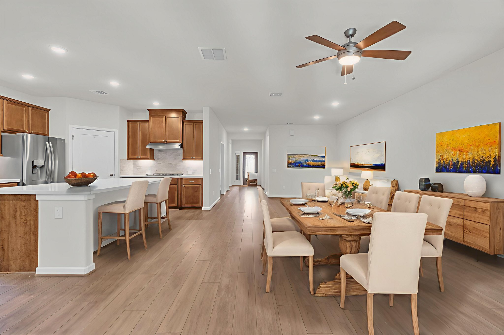 DSC09857 virtually staged.jpeg