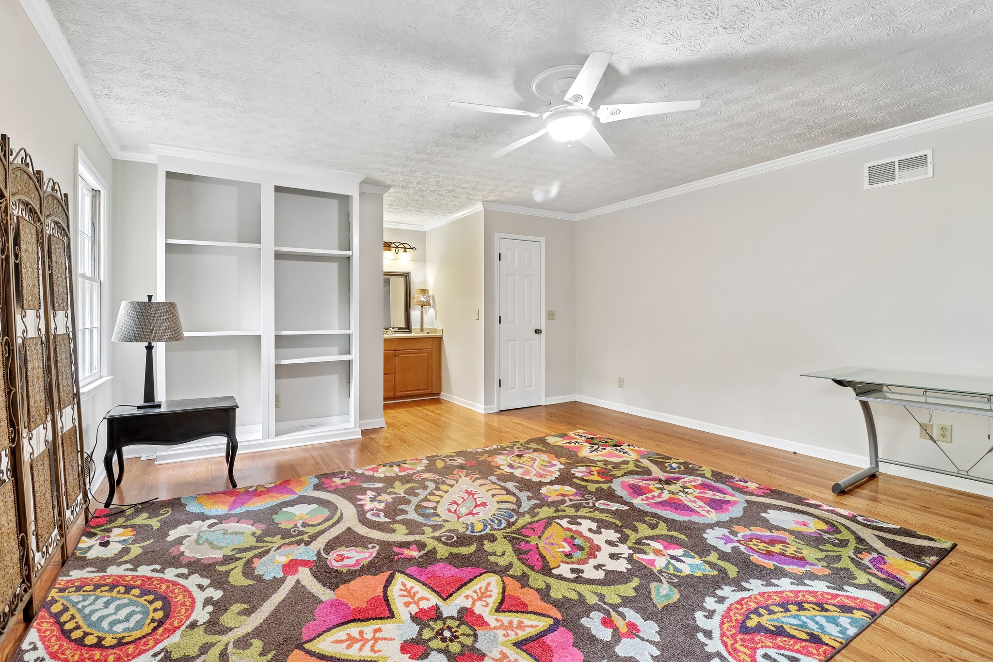 Newport Rd SW-S2904-038.jpg