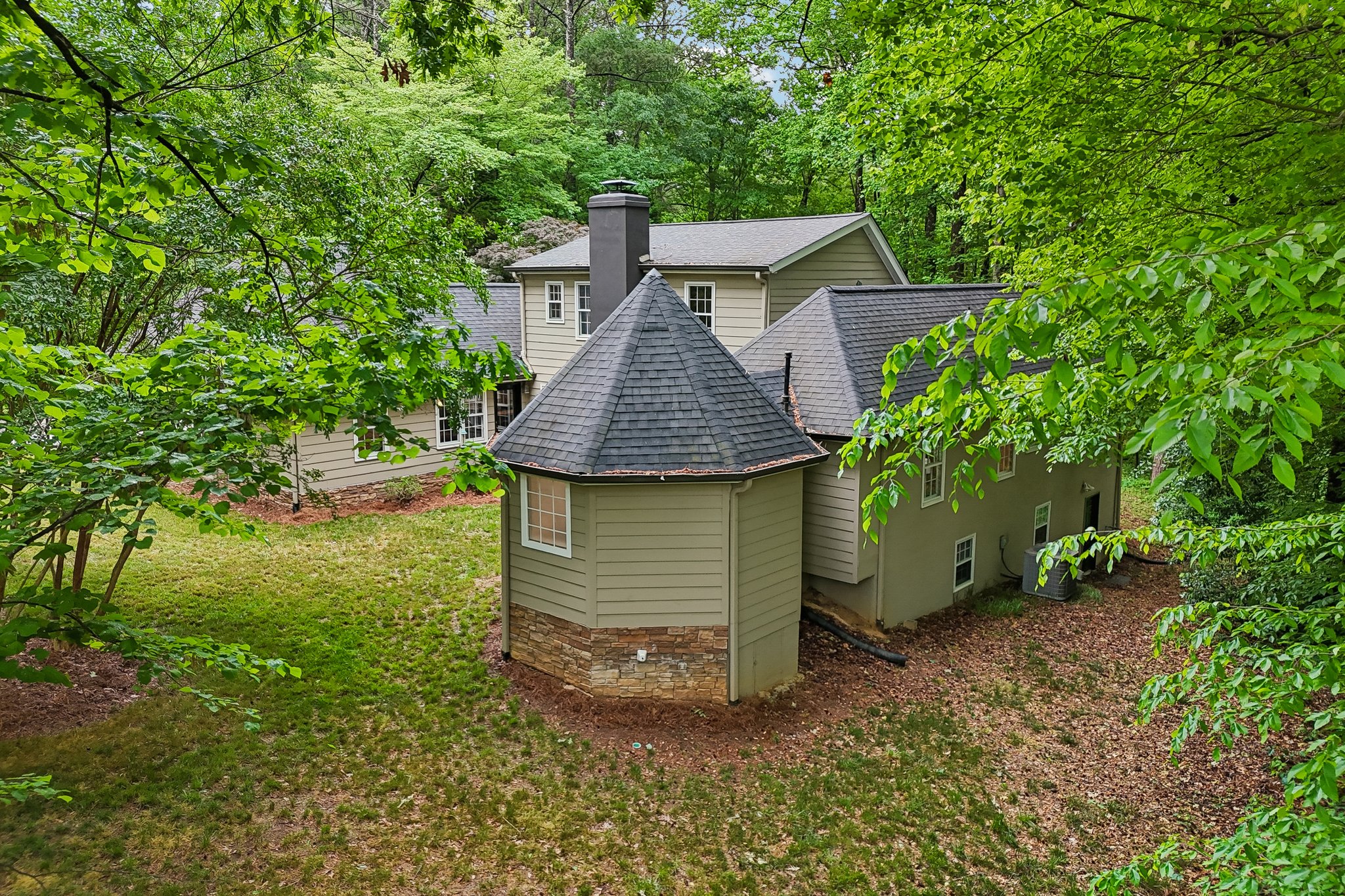 Newport Rd SW-S2904-074.jpg